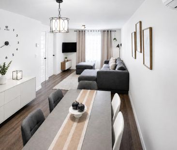 4½ MODERNE À LOUER | 2 STATIONNEMENTS | PRÈS DU CHUS - Photo 1