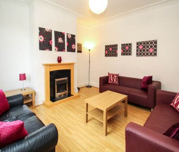 Glebe Avenue (room 6), Kirkstall, Leeds - Photo 4