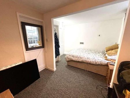 Carn Brea Lane, Pool, Redruth, TR15 - Photo 3