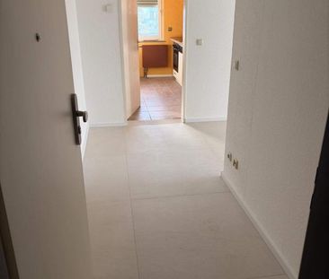 2 Zimmer Wohnung (56qm) neu renoviert/saniert hell und freundlic - Photo 6