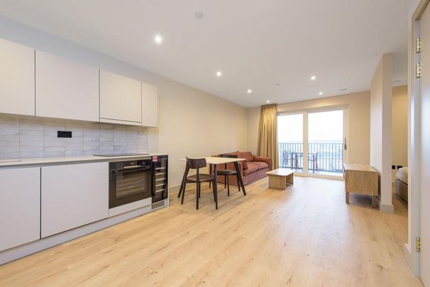 Studio to rent - Photo 1