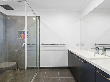 3 BED/2 BATH/LARGE SHED - Photo 4