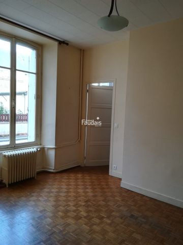 Location Maison 2 pièces 48m² COUTANCES 50200 - Photo 5