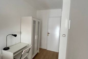 barcelona, Catalonia 08917