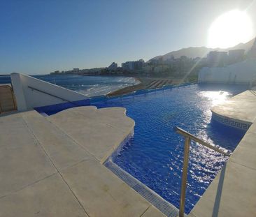 2 room luxury Apartment for rent in Benalmádena, Spain - Photo 5