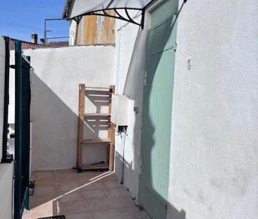 Location appartement Marseille 11ème (13011) - Photo 1