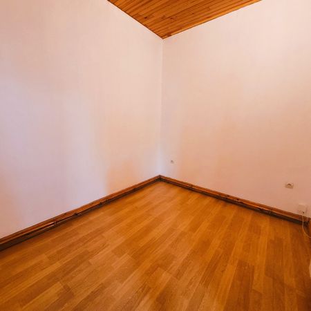 Location Appartement 1 pièce 40m² AIRE SUR LA LYS 62120 - Photo 3