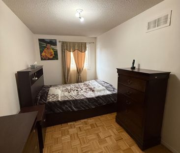 For Lease - 2 Ketchum Crescent Unit# MAIN &SECOND FLOOR, Markham, O... - Photo 4