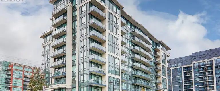 812 - 396 7 HIGHWAY E | 812 - 396 7 HIGHWAY E, Richmond Hill - Photo 1