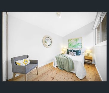 Architectural Bushland Retreat with Poolside Entertaining - Photo 5