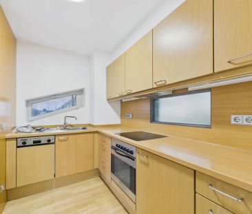 Helle 2 Zimmer mit großem Balkon - Photo 2