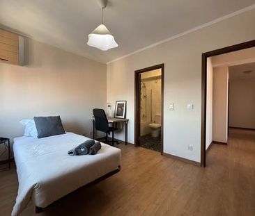 Rua de Damião de Góis, Porto, Braga 4050-221 - Photo 1