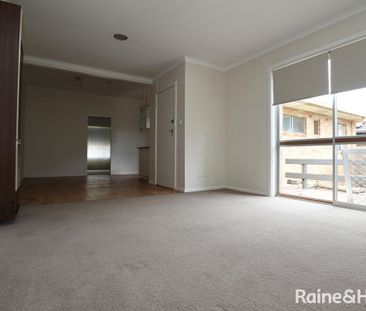 26 Stanley Street, Kooringal, NSW 2650 - Photo 4