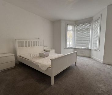 5 bedroom terraced house to rent - Photo 5