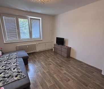 Pronájem bytu 2+1 63 m² - Photo 1