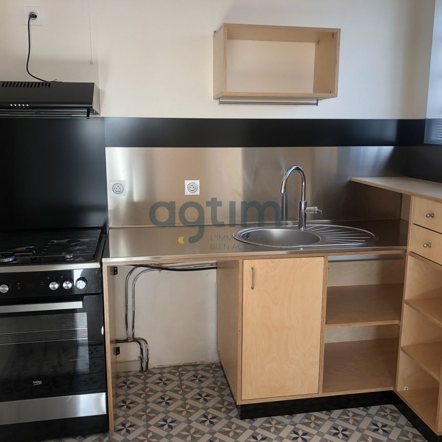 Location Appartement 2 pièces 44m² LA ROCHE SUR YON 85000 - Photo 1