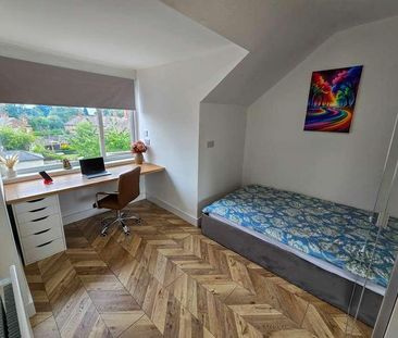 Room In Bed Ensuite House - Sherwin Grove, NG7 - Photo 5