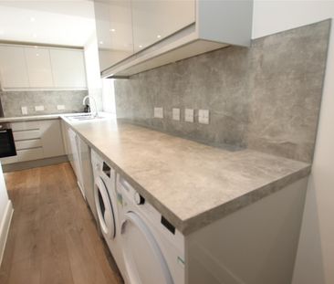 Whiteway Road, Bath - Photo 2