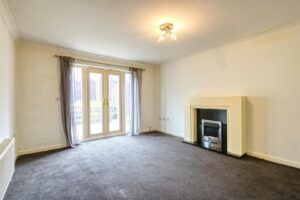 2 BEDROOM House - Mid Town House - Photo 5