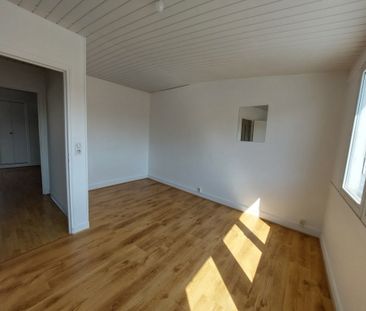 Location Appartement 3 pièces 71m² DIEPPE 76200 - Photo 2