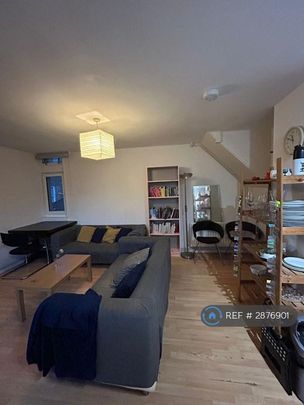 4 bedroom maisonette to rent - Photo 1