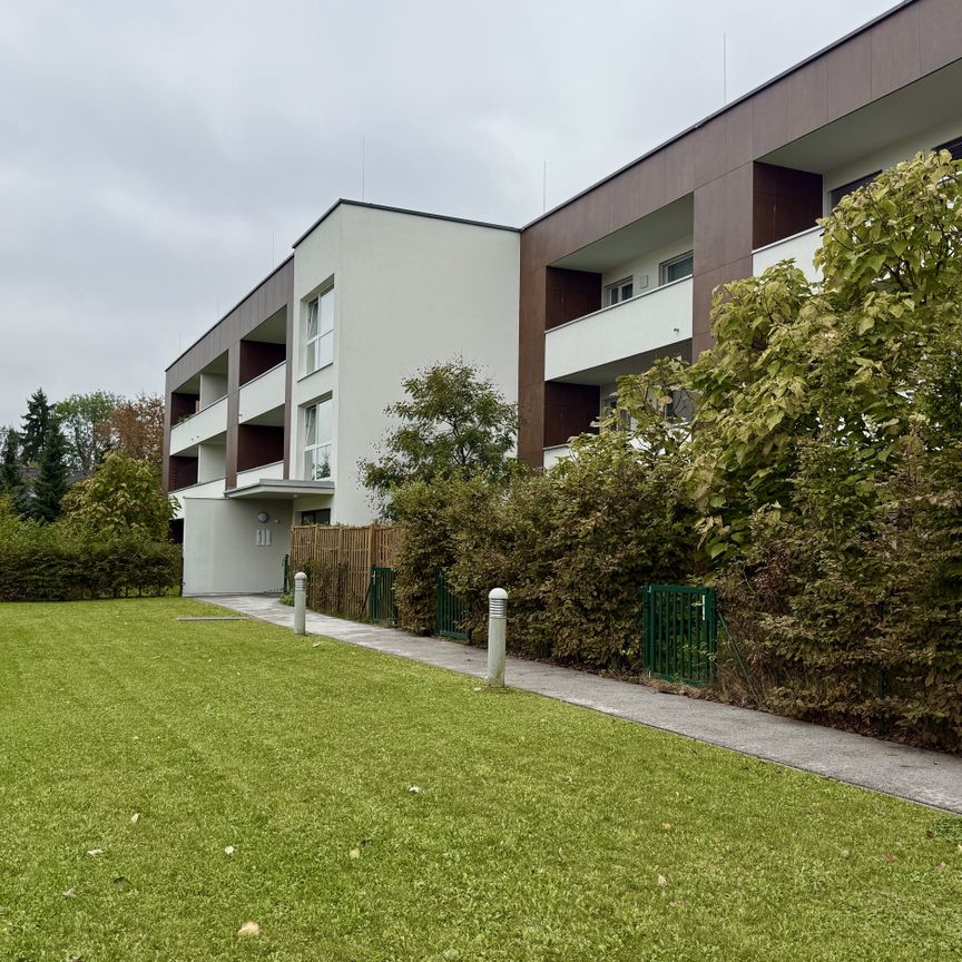 Ideale 2-Zimmer Gartenwohnung mit Tiefgarage und Parkplatz - Foto 1