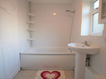 3 Bed Terraced House, Manor Road, E17 - Photo 5