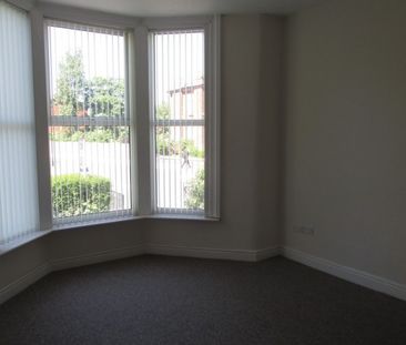 2 Bed - Pembroke Road, Bootle - Photo 3
