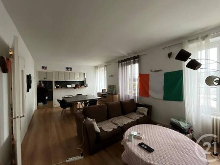 Appartement 4 pièces - Châteauroux (36000) - Photo 2