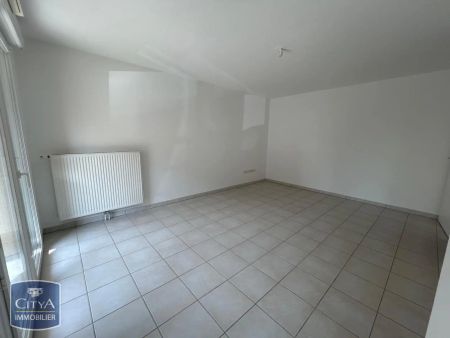 Appartement à louer 2 pièces 46.67m² - Photo 2