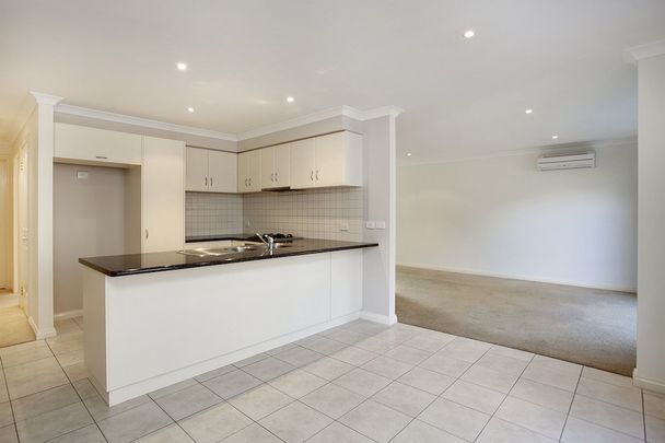 Unit 2/184 Lincoln Road, Croydon. - Photo 1