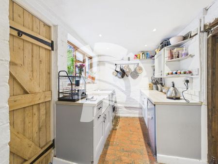 2 bedroom cottage to rent - Photo 4