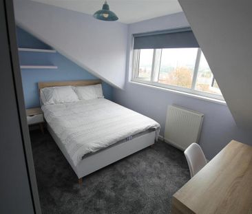 5 bedroom terraced house to rent - Photo 6