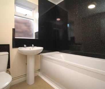 Burmer Road New England Peterborough - Photo 5