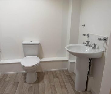 3 bedroom end of terrace house to rent - Photo 6