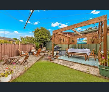 6 Beazley Place, Baulkham Hills, NSW 2153 - Photo 5