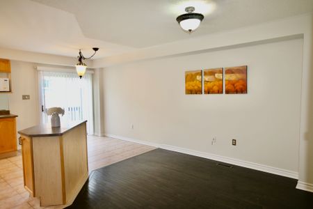For Lease - 5530 Glen Erin Drive Unit# 140, Mississauga, Ontario - Photo 3