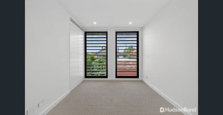 Brand New Luxury Townhouses on Prestigious Ruckers Hill, Northcote. - Photo 4