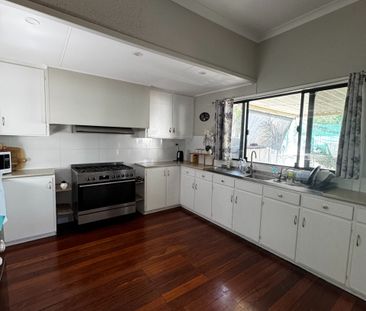 Family Home Available For Rent Early December - Photo 1