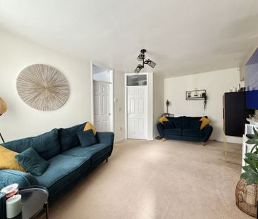 High Street, Wadworth - Photo 2