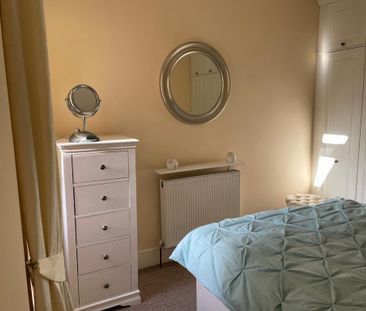 2 bedroom semi-detached bungalow to rent - Photo 6