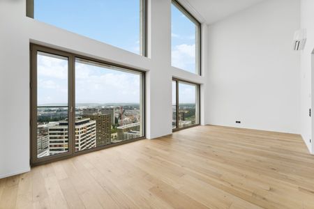 "Modern living in Tower 55!" - Photo 5