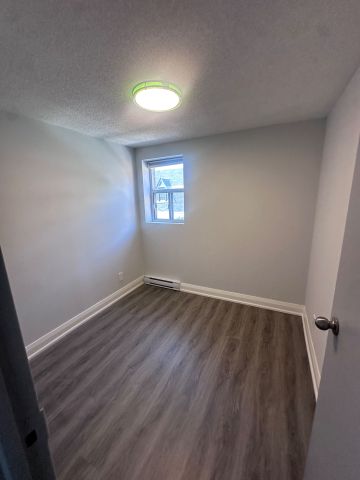 For Lease - 99 Bellevue Avenue Unit# 9, Toronto, Ontario - Photo 3