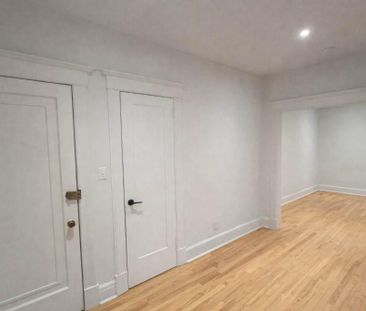 Recently Renovated 3½ Apartments Available - A louer • For Rent - Photo 4