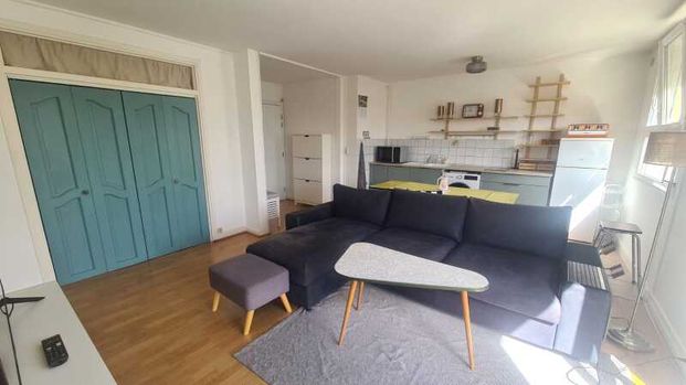 Location Appartement 2 pièces 45m² ORLEANS 45000 - Photo 1