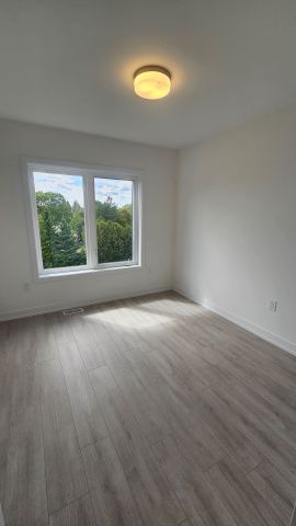 For Lease - 42 Lowes Road Unit# 34, Guelph, Ontario - Photo 3