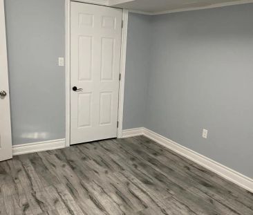 300 MILLER PARK AVENUE - Photo 6