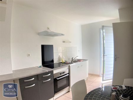 Location Maison 5 pièces 97m² VERDUN SUR GARONNE 82600 - Photo 3