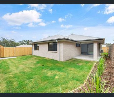4 Bedroom Family Home in Bellbird Park - Photo 6