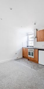 Seaside, Eastbourne - Photo 4